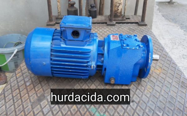 0.75 kw 150 devir Yılmaz Redüktör