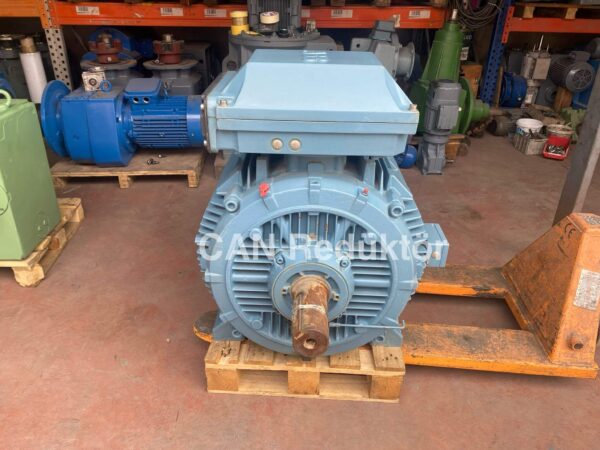 SIFIR Alman ABB 75 Kw 900 Devir Elektrik Motoru