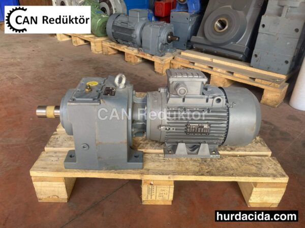 Sıfır 3 hp ayaklı redüktör