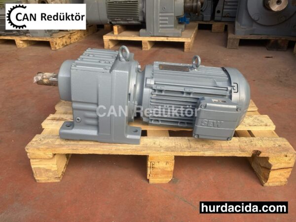 Sıfır 4 HP Redüktör
