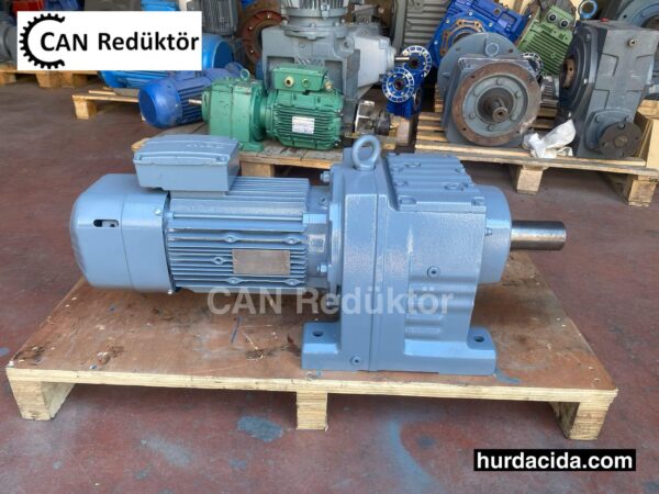 Alman SEW R87 4 HP Frenli Redüktör