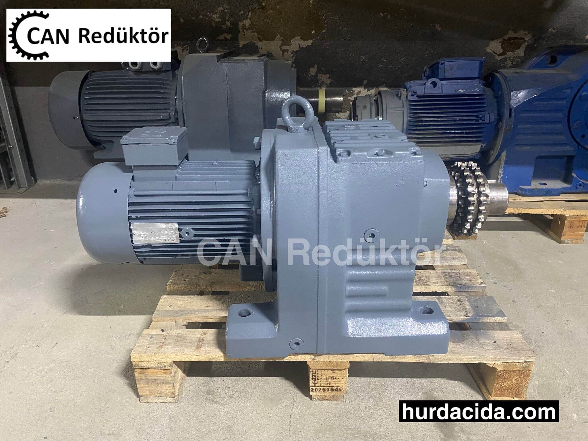 SEW R107 Gövde Redüktör SEW R107 Gövde Redüktör