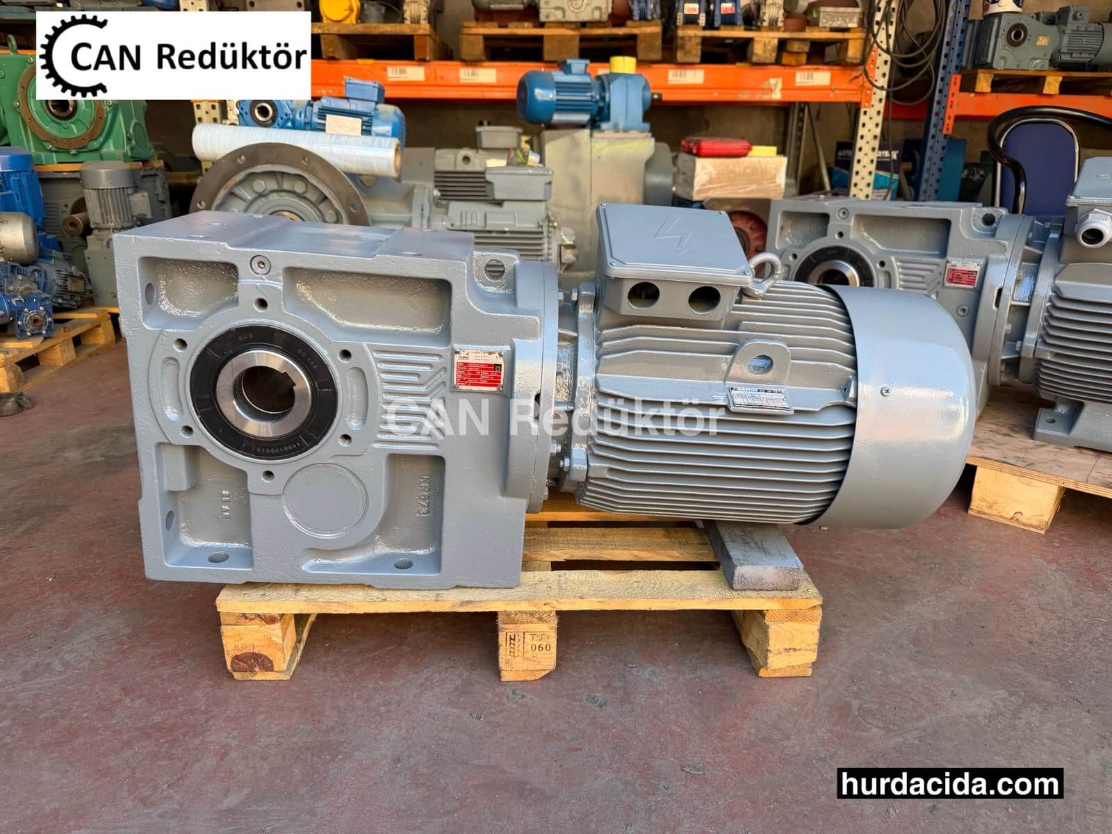 yılmaz redüktör 30 hp kr 673 gövde yılmaz redüktör 30 hp kr 673 gövde